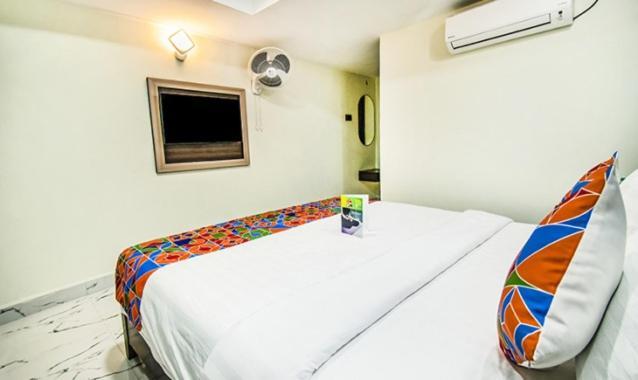 Bed and Breakfast Princepark Веллуру Экстерьер фото